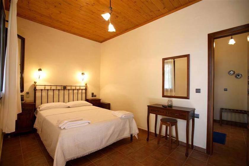 Mirsinia Apartments - Skopelos Lutráki Kültér fotó