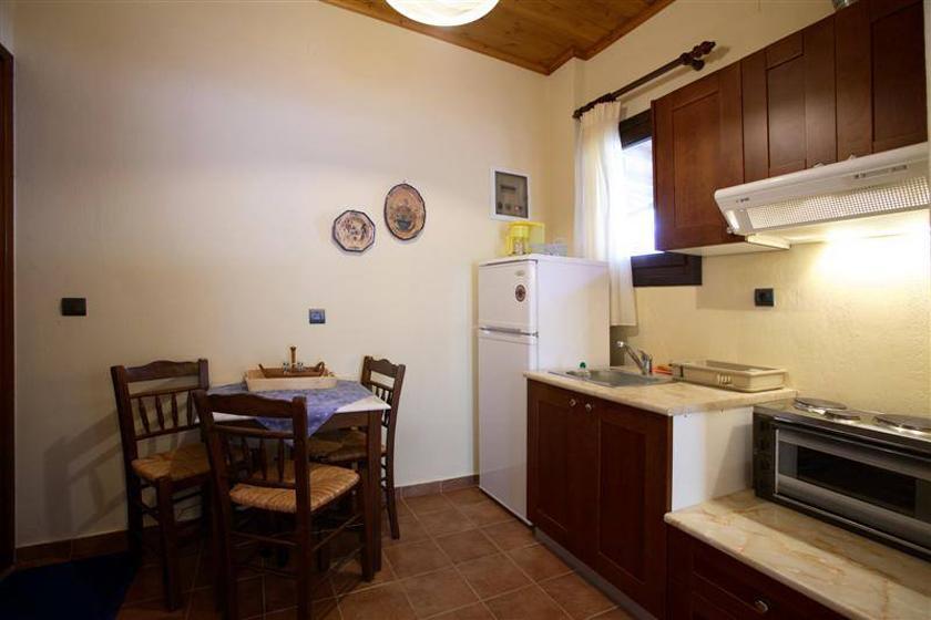 Mirsinia Apartments - Skopelos Lutráki Kültér fotó