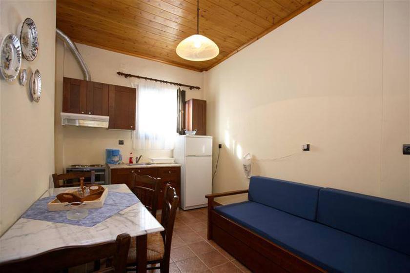 Mirsinia Apartments - Skopelos Lutráki Kültér fotó